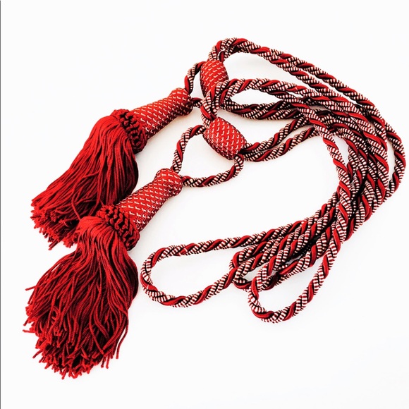 🍒GIFT With 3+ Items Purchased🍒 Red tassel curtain pull backs - Picture 3 of 6